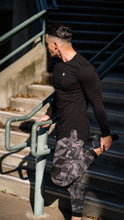 Load image into Gallery viewer, YoungLA 3 Stripe Fitted Jogger Pants 221