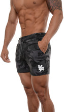Load image into Gallery viewer, mens bodybuilding shorts
