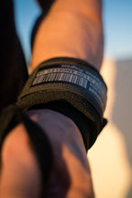 Load image into Gallery viewer, YoungLA Elbow Wraps 915
